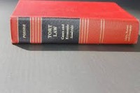 Image of Tort law: cases and economic analysis