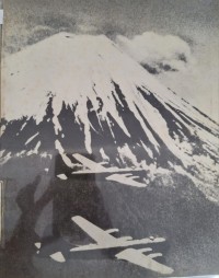 Image of Pembom di atas jepang